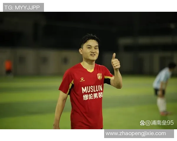 深圳足球队逆袭之路揭秘大满贯特别报道展现奋斗与荣耀